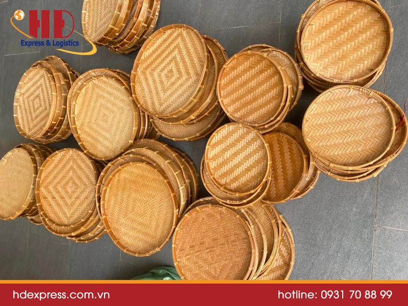 Gửi mây tre đan lá đi Mỹ