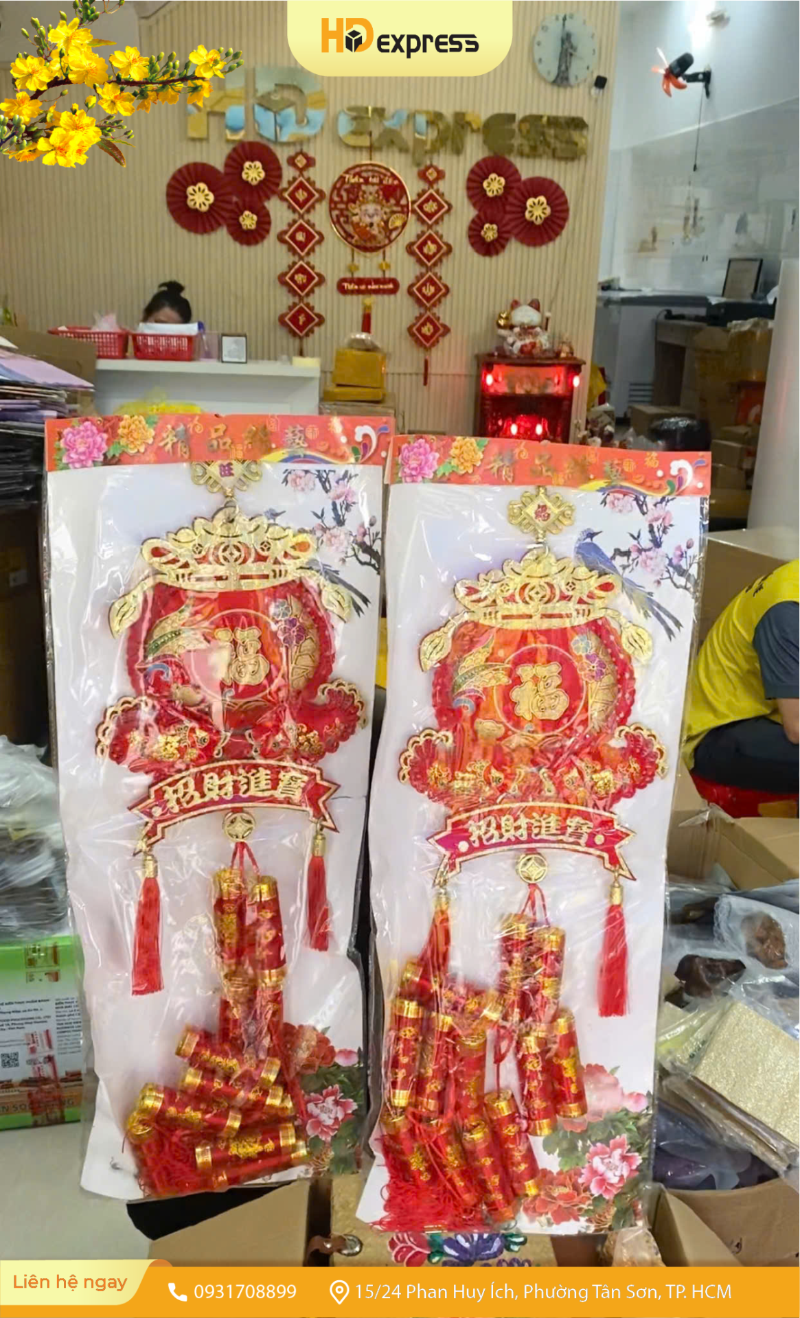 Gửi liễn treo tường đi nước ngoài tại HD Express